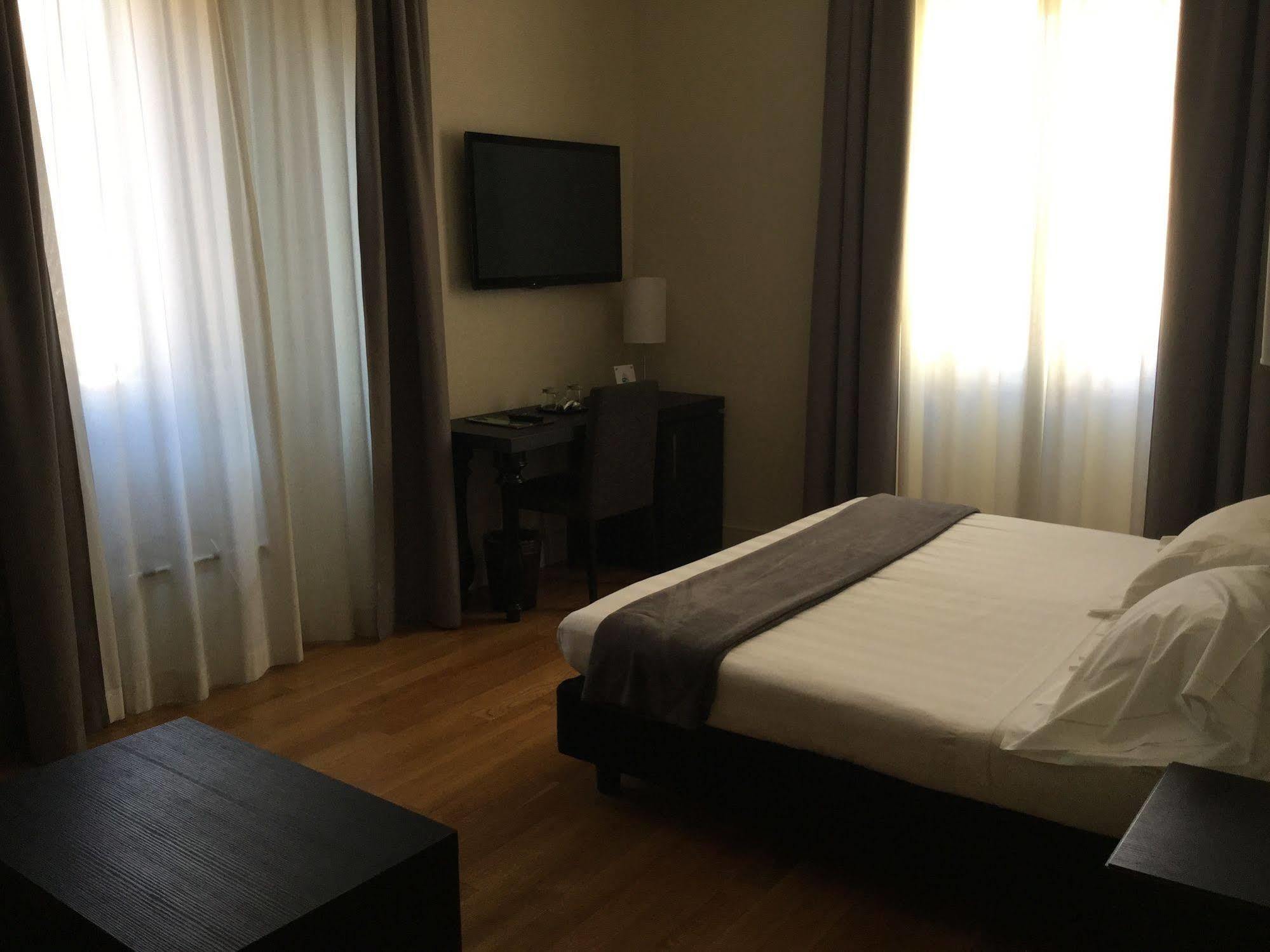 Rhome Terminal Guest House Ρώμη Εξωτερικό φωτογραφία